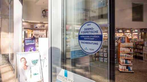 dermokosmetik fachberatung apo-tuer loreal