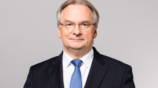 Haselhoff: Jede zweite Zahnarztpraxis fällt weg