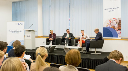 151110 bah podium4 svea pietschmann