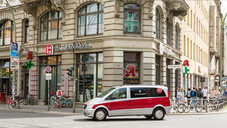 Von der Mini-Apotheke zur Börsen-AG