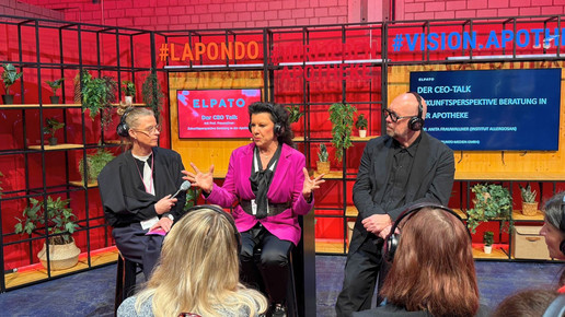 Anita Frauwallner (Mitte) im APOTHEKE ADHOC LIVE auf der Apothekentour