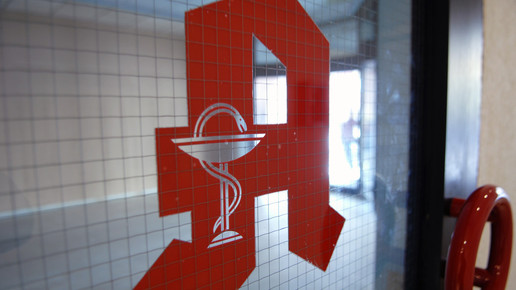 apo a geschlossen tuer eh