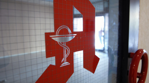 apo a geschlossen tuer eh