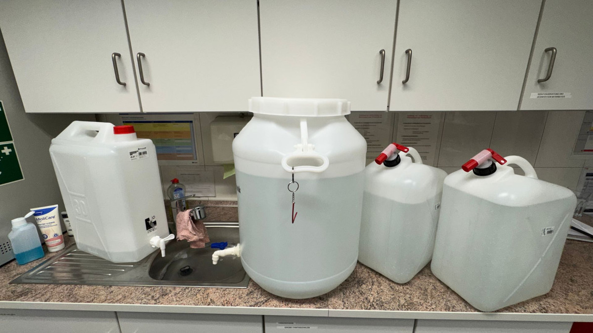 Wasser-abgedreht-Vermieter-ekelt-Apotheke-raus