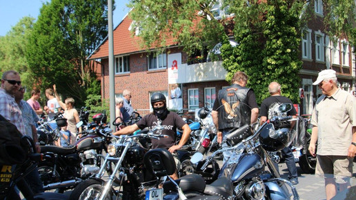 biker-treff hude12 flores-apo