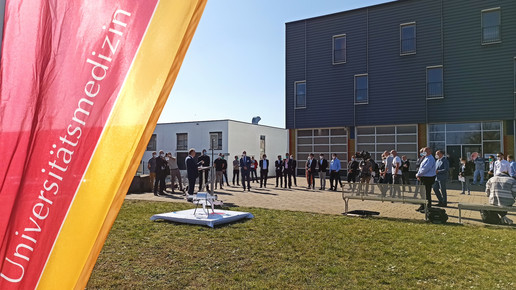 „Apotheken-Drohnen-App“: Fliegender Botendienst