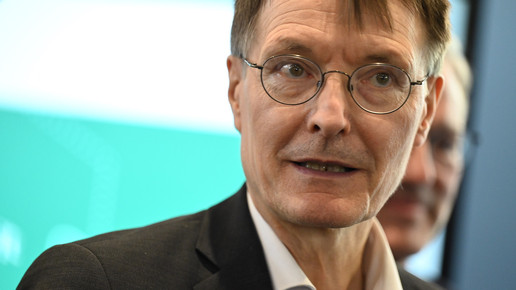 „BigBrotherAward“ für Lauterbach