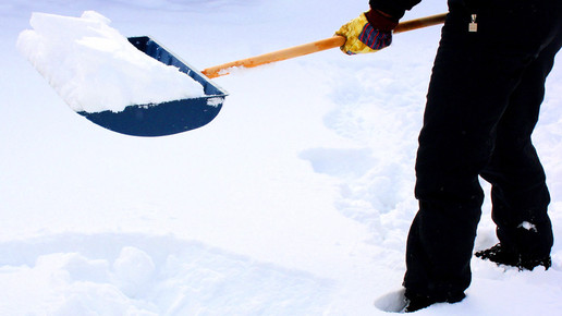 schneeschaufel rike pixelio de