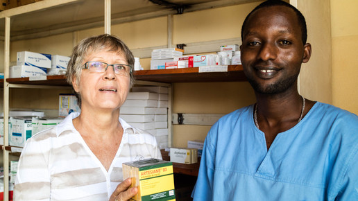 Burundikids EPCM Verena Stamm PTA-Absolvent Thierry Nkurunziza Burundikids