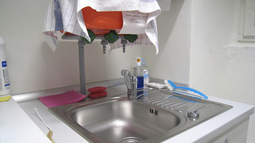 berlinapo hackescher waschbecken aa