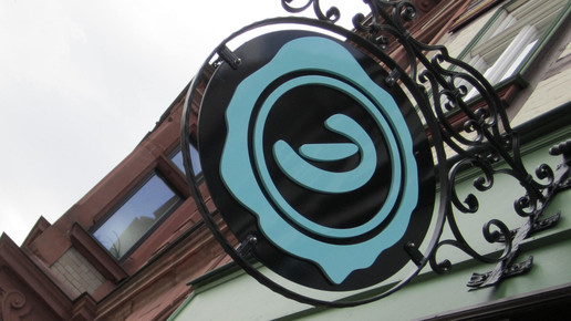 douglas haengeschild aa