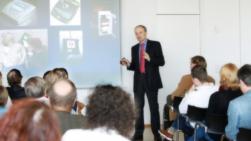 0004-1271837809 7169