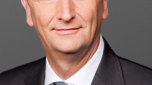 Rot-Rot stellt Minister vor