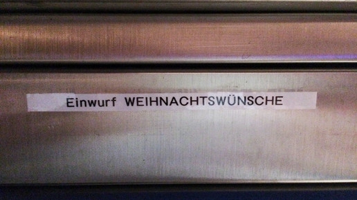 Weihnachtswunschbaum postkasten hachtor-apotheke