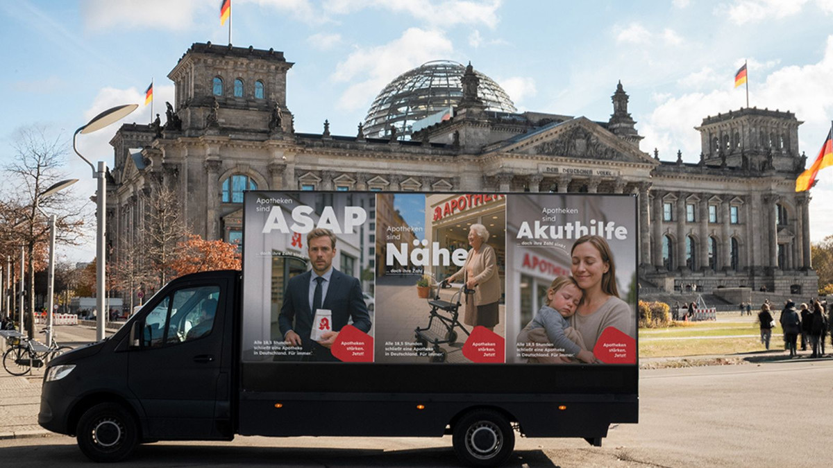 Noweda-Mit-LED-Truck-f-r-Vor-Ort-Apotheken