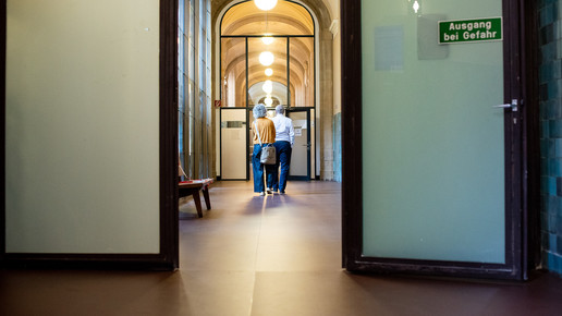 Berufsverbot vergessen: BGH kassiert Apotheker-Urteil