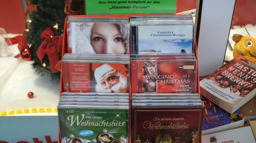 christbaum schmucking1 Punkt-apo