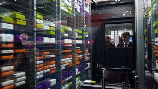 expo2016 rowa kommissionierer cs