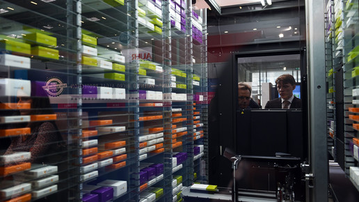 expo2016 rowa kommissionierer cs