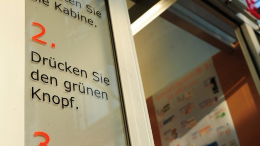 0004-1310574781 11863