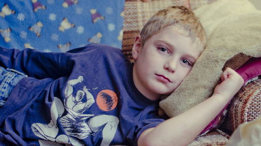 Kopfschmerzen: Zwei Drittel der Schulkinder betroffen