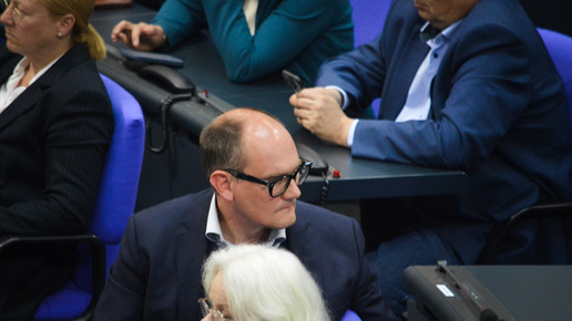 Janosch Dahmen im Bundestag