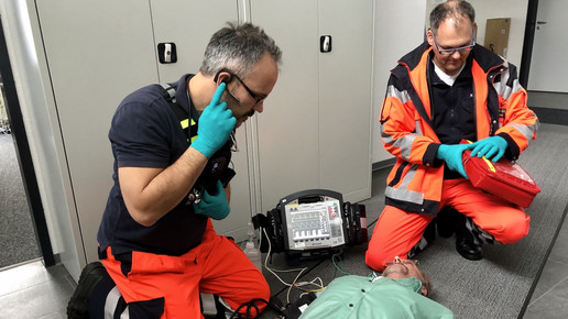 Telenotarzt kontrolliert Medikamentengabe