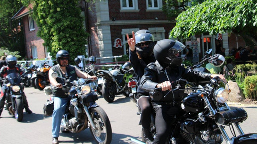 biker-treff hude13 flores-apo