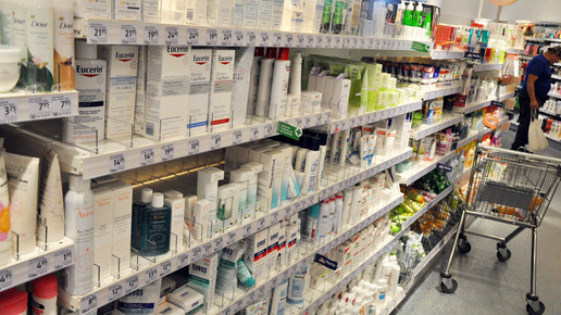 dm apokosmetik luecken2 aa