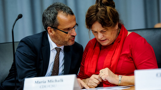 gesundheitsaussuss161214 anhoerung hennrich michalk domma