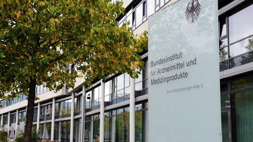 Nebenwirkungen: BfArM will KI nutzen