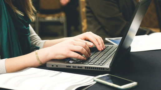 Homeoffice: weniger krank, mehr Stress