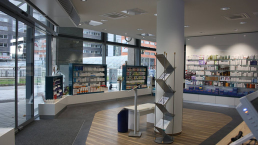 Delphin-Apotheke 8 Delphin-Apotheke