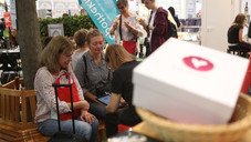 Der Stand, die Box, die Party Der Stand, die Box, die Party