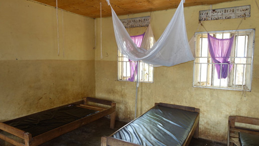 verein apohelfen Stationszimmer Aluustin HC Uganda