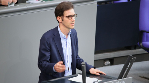 Foto: Stephan Pilsinger spricht im Bundestag