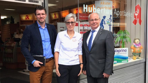 Georg Kippels Besuch Hubertus Apotheke Elsdorf Georg Kippels