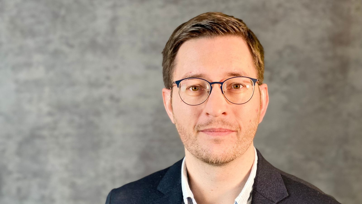 Apotheker-schreibt-AOK-stellt-auf-Durchzug