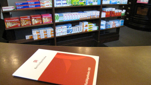 berlinapo hackescher hvtisch flyer aa