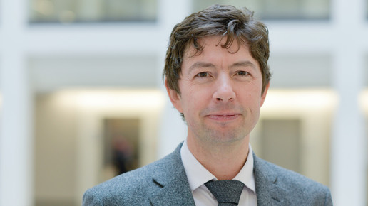 Drosten: Sehr hohe Corona-Zahlen nach Sommerferien