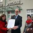 Unterschriften für neue Apotheke