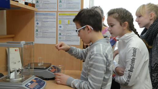 schulbesuch7 loewen apotheke luckenwalde loewen apo
