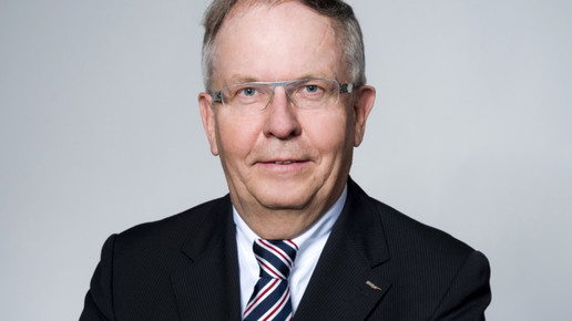 0002-02 portrait ulrich stroeh