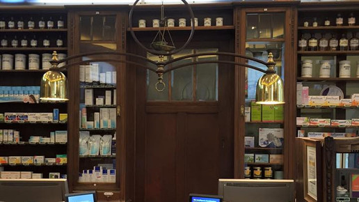 Offizin 8 Marien-Apotheke
