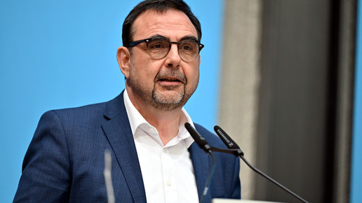 Holetschek warnt vor Alkohol in der Schwangerschaft