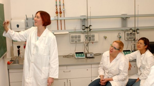 0001-1286354914 8832