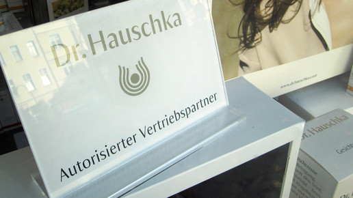 apotheke hauschka2 schaufenster2 aa