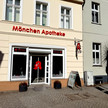 Die Mönchen-Apotheke von außen.