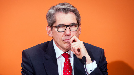 storm3 nachdenklich dak1702 domma