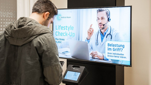 Patient im S Medical Room im Kaufland Center Mosbach